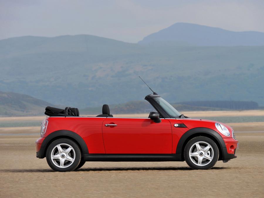  Mini One Cabrio 2009 года  (UK) (фото 5 из 5)